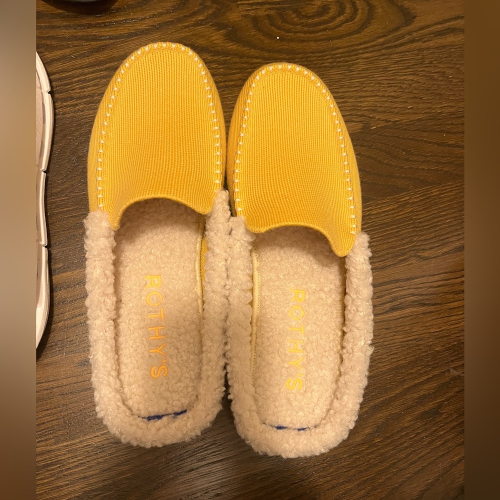 Rothy’s Slippers *BRAND NEW*